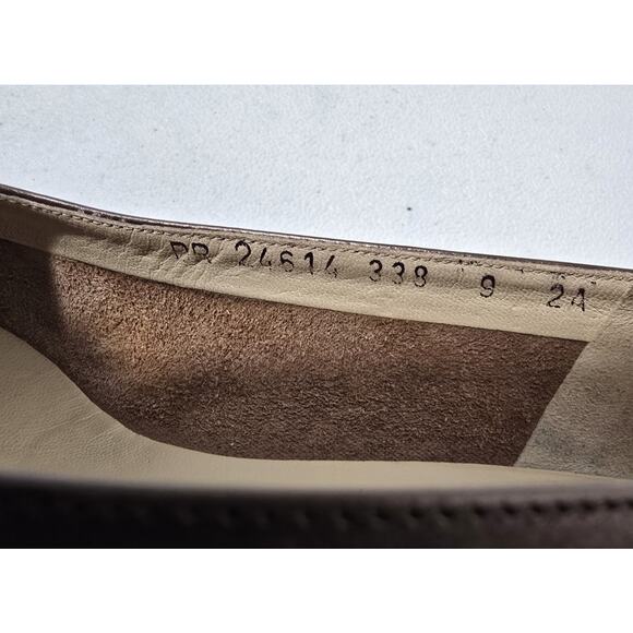 SALVATORE FERRAGAMO BOUTIQUE VARA Pumps Bronze Leather Bow Low Heel 9 AA ITALY - Picture 11 of 11